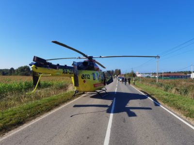Вертолет санавиации эвакуировал двух детей, пострадавших в ДТП