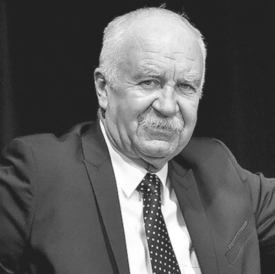 Ушел из жизни заслуженный работник культуры Калужской области Олег Латышев Ушел из жизни заслуженный работник культуры Калужской области Олег Латышев