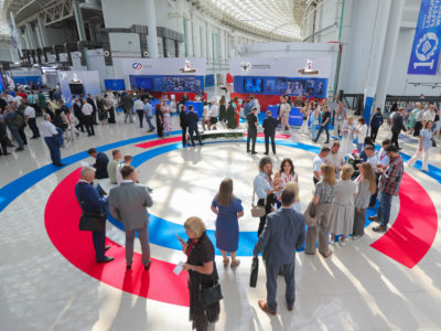 Калужская область делится опытом на всероссийском уровне Калужская область делится опытом на всероссийском уровне