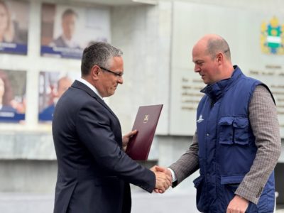 Дмитрий Денисов поздравил завод КАДВИ с 59-й годовщиной