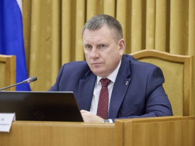 Геннадий Новосельцев единогласно избран председателем Законодательного Собрания Калужской области