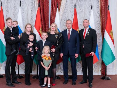 Владислав Шапша вручил награды