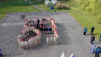 В Калуге устроили флешмоб в день воссоединения Донбасса с Россией В Калуге устроили флешмоб в день воссоединения Донбасса с Россией