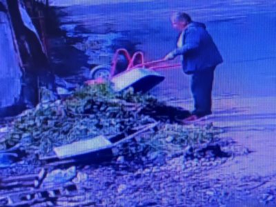 За месяц с контейнерных площадок Калуги вывезено семь тысяч кубов мусора За месяц с контейнерных площадок Калуги вывезено семь тысяч кубов мусора