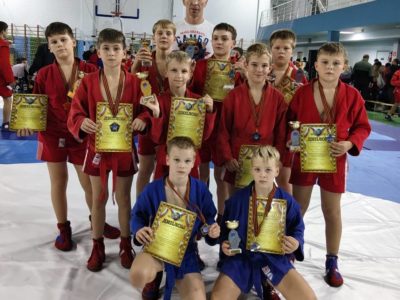 Наши юные самбисты отличились на региональном турнире