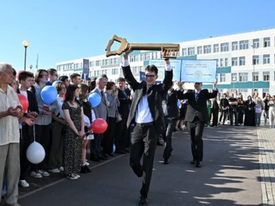 Калужская область попала в топ-5 регионов с самым высоким средним баллом по ЕГЭ
