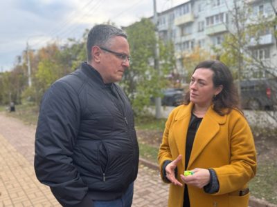 На Правом берегу высадят более 100 молодых деревьев