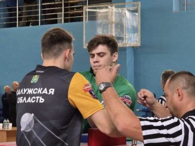 Калужские армрестлеры завоевали 11 медалей на Кубке России