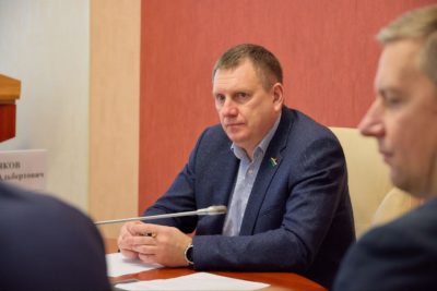 Депутаты Законодательного Собрания обсудили вопросы контроля за исполнением закона «о наливайках»