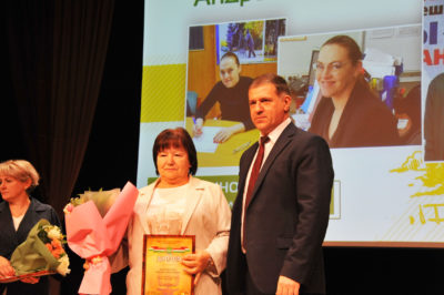 В Калуге вручили награды хозяйкам села