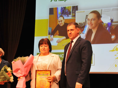 В Калуге вручили награды хозяйкам села