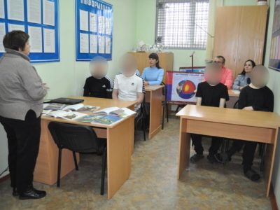 Несовершеннолетним в калужском СИЗО-1 рассказали о Дне народного единства