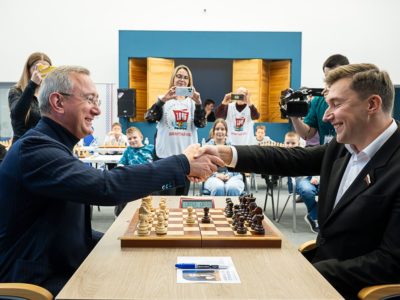В Калуге открылся шахматный клуб Сергея Карякина