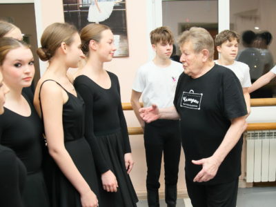 Сделано хореографом Николаем Сорокиным Сделано хореографом Николаем Сорокиным