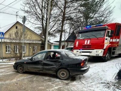 В Калуге при столкновении двух легковушек пострадал человек