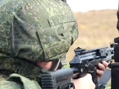 Калужская область возобновит повышенные выплаты контрактникам