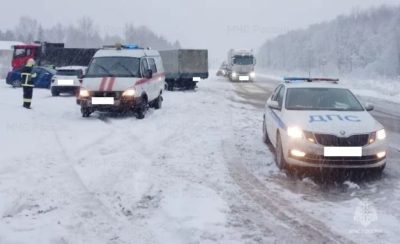 56-летнего пешехода сбил «паровозик» из трех машин