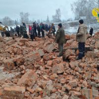 Рухнувшая водонапорная башня убила двух человек Рухнувшая водонапорная башня убила двух человек