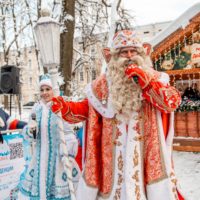 Калужский Дед Мороз принял в своей резиденции 3,5 тысячи гостей Калужский Дед Мороз принял в своей резиденции 3,5 тысячи гостей
