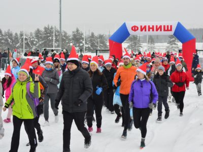 Более двухсот калужан приняли участие в рождественском забеге Более двухсот калужан приняли участие в рождественском забеге