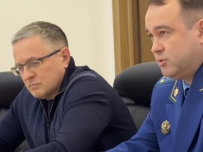 Дмитрий Денисов провёл оперативный штаб по уборке города