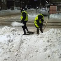 В Калуге за сутки вывезли 8 тысяч кубометров снега В Калуге за сутки вывезли 8 тысяч кубометров снега