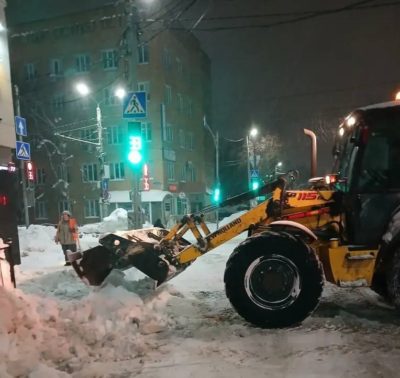 Калужан попросили убрать машины с 14 улиц