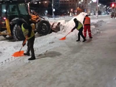 За ночь с улиц Калуги вывезено почти девять тысяч кубометров снега