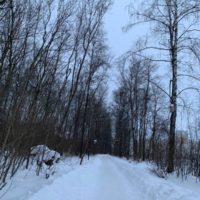 Небольшой снег и гололедица