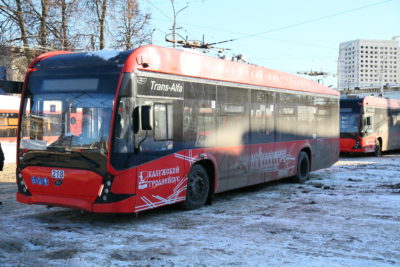 Троллейбусы «Авангард» заменят на автобусы после пожара на Правобережье