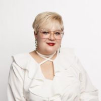 Филологи не судят