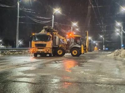 Калужских водителей просят не парковаться на некоторых улицах