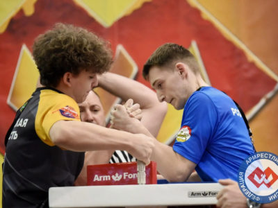 Калужские рукоборцы привезли медали с первенства России Калужские рукоборцы привезли медали с первенства России