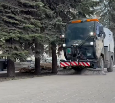 На уборку мраморной крошки отправлены автопылесосы