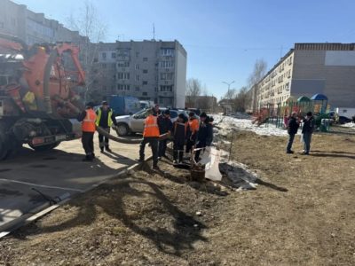 В Калуге обрушился канализационный коллектор В Калуге обрушился канализационный коллектор