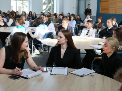 В Калуге определили победителей областного турнира «Калужской лиги дебатов»