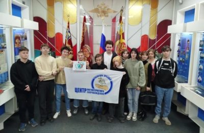 Воспитанники центра «Расправь крылья!» побывали  в музее УМВД России по Калужской области