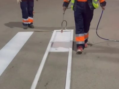 В Калуге начали обновлять дорожную разметку