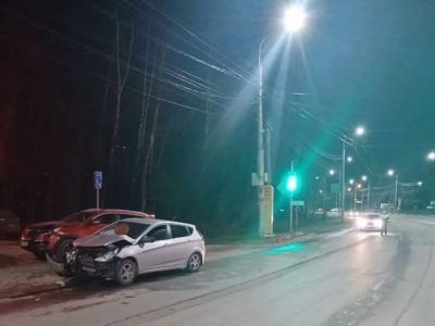 24-летняя девушка пострадала в ДТП на Московской