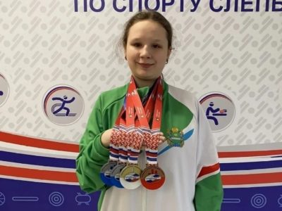 Калужская легкоатлетка привезла полный комплект медалей со Спартакиады по спорту слепых