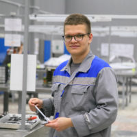 Я в рабочие пошёл