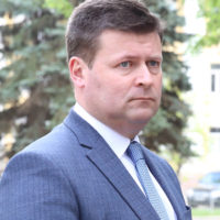 Юрий Моисеев поздравил земляков с Первомаем