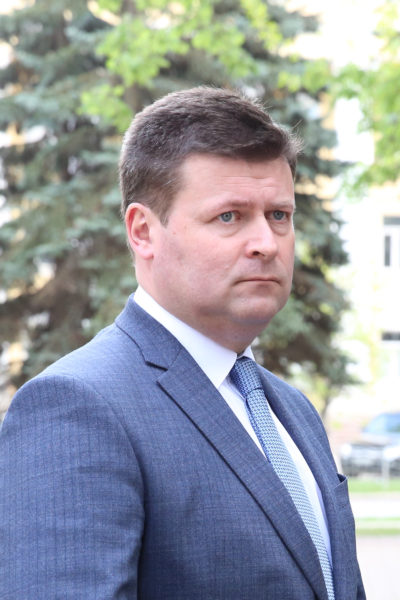 Юрий Моисеев поздравил земляков с Первомаем