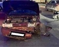 В Калуге мотоцикл столкнулся с легковушкой
