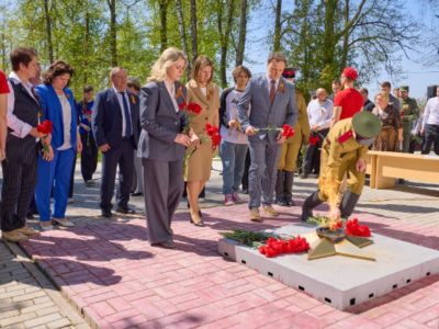 В селе Хвастовичи прошла акция «Эстафета Огня Победы»