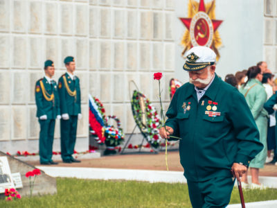 В Калуге почтили героев Великой Отечественной войны