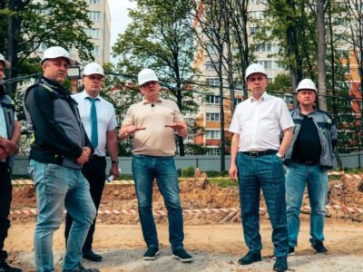 В Калуге продолжается строительство школы в микрорайоне Тайфун В Калуге продолжается строительство школы в микрорайоне Тайфун