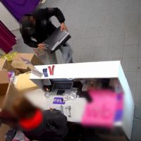 ПВЗ обокрали ПВЗ обокрали