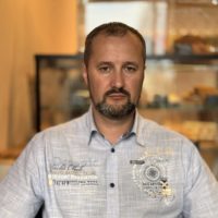 Держать марку Держать марку