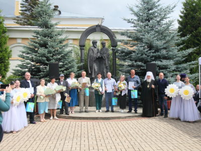 В Калуге отметили День семьи, любви и верности